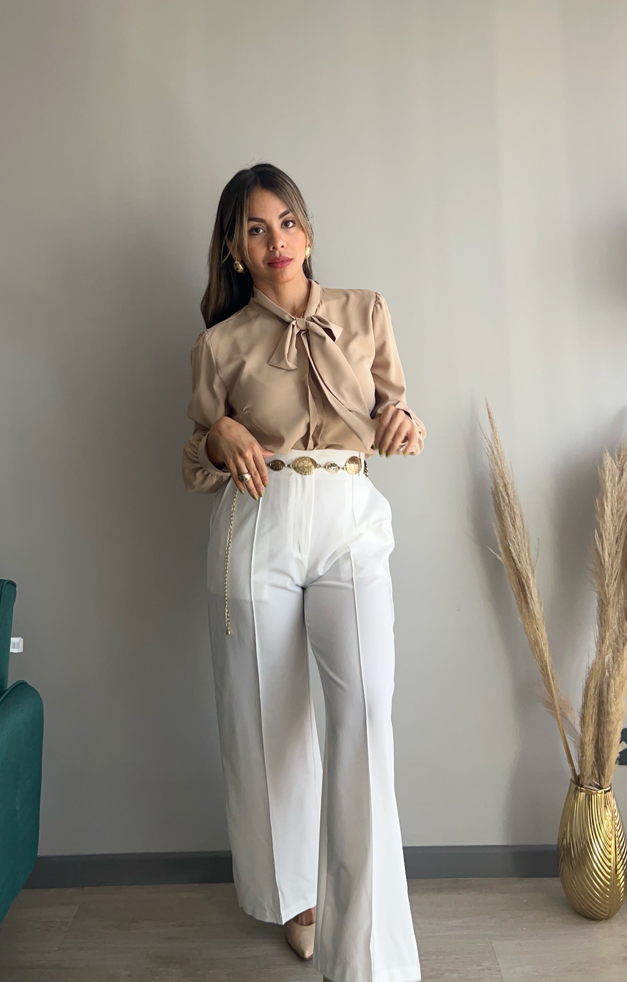 Blusa lazo Queen Beige